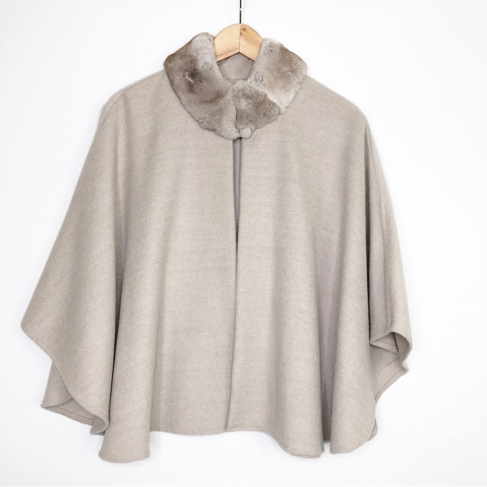 All Alpaca tan poncho with fur collar